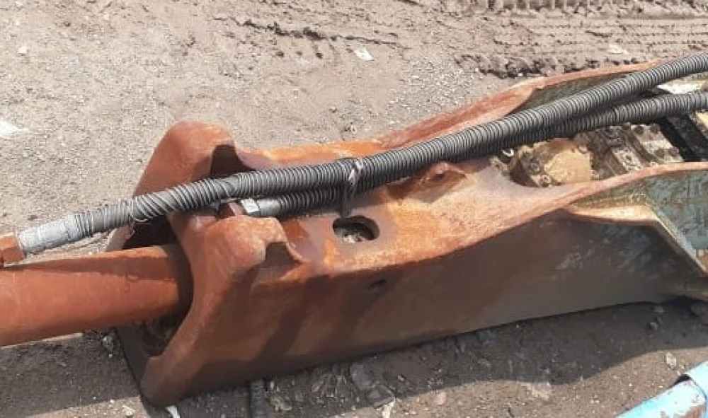 Furukawa Rock Drill Co. Ltd. FX120 Rock Breaker